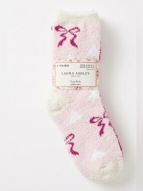 Laura Ashley Cozy Pink Fuzzy Socks 4 Pairs